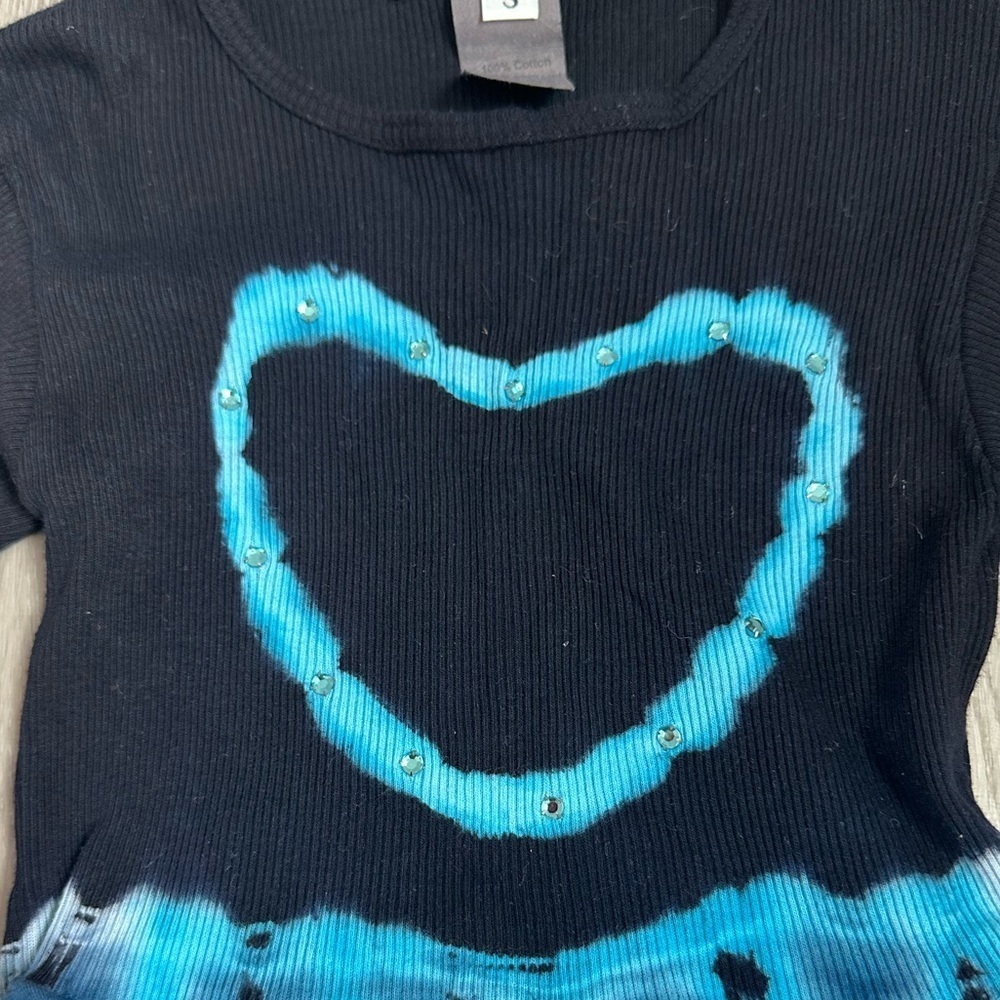 GIRLS Black and Blue Tie-Dye Dress with Heart Design size 3 - Picture 3 of 6